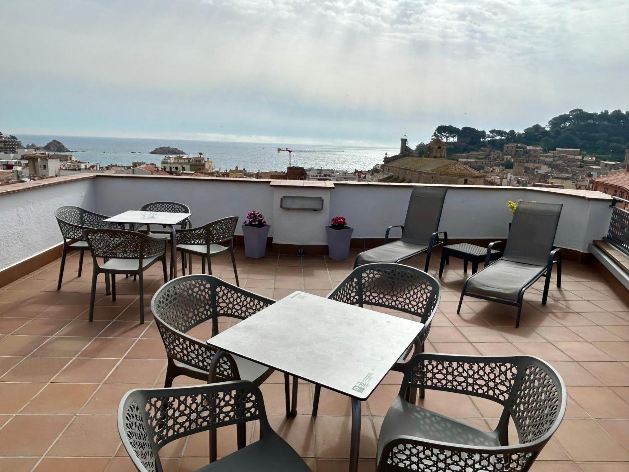 Tarull Hotel Tossa de Mar Exterior photo