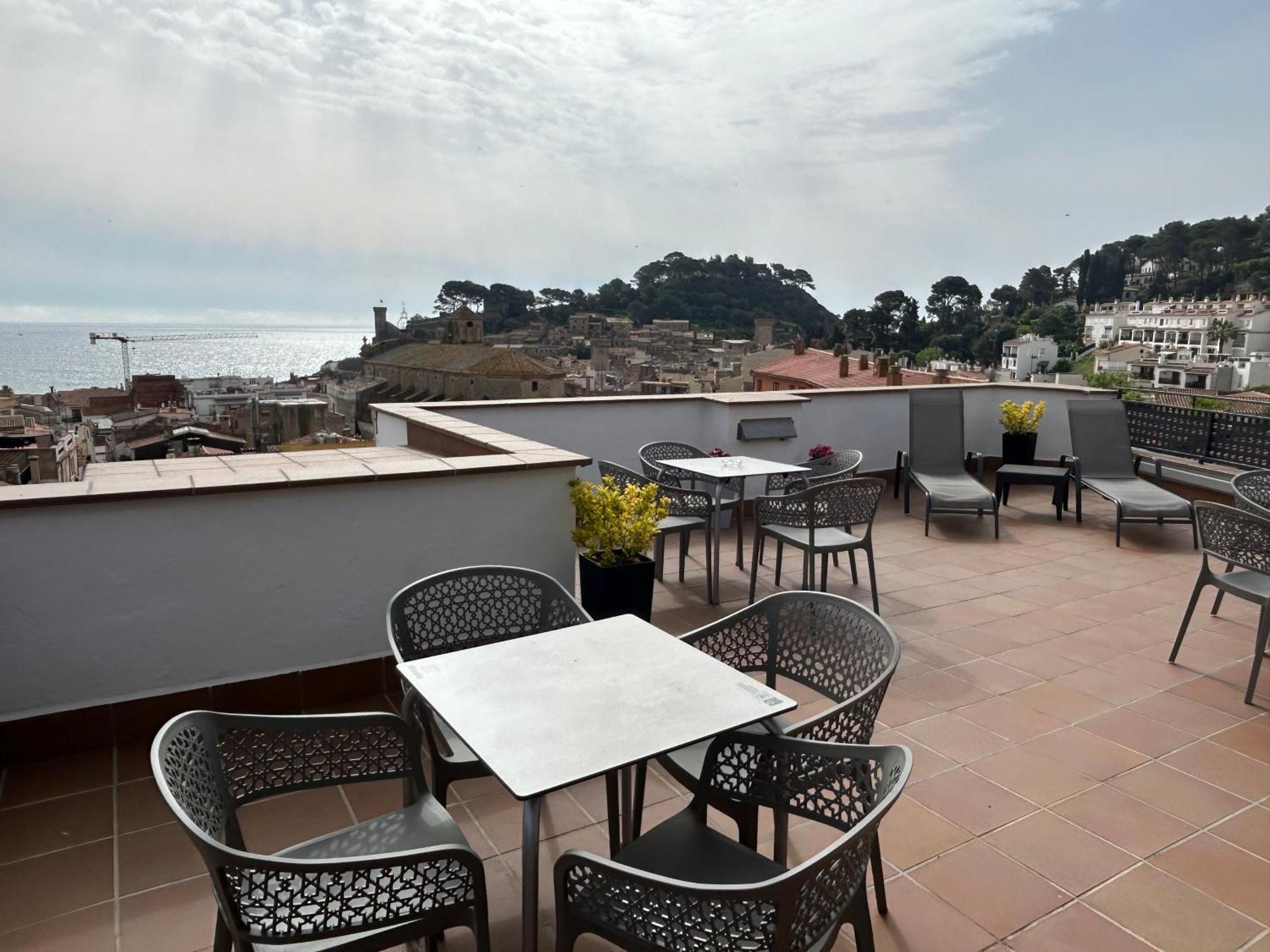 Tarull Hotel Tossa de Mar Exterior photo